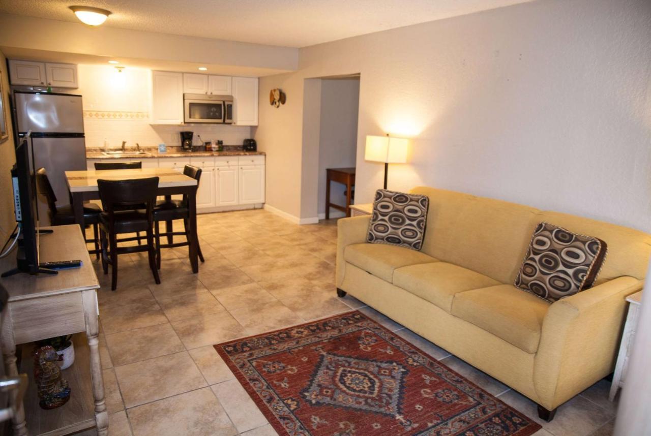 Days Inn By Wyndham Cocoa Cruiseport West At I-95/524 Extérieur photo